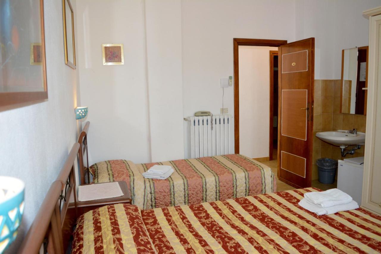 Scano Comfort Inn 산타테레사의갈루라 외부 사진
